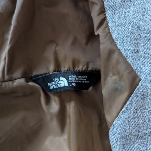 The North Face Black and Gray Jacket - Picture 2 of 2